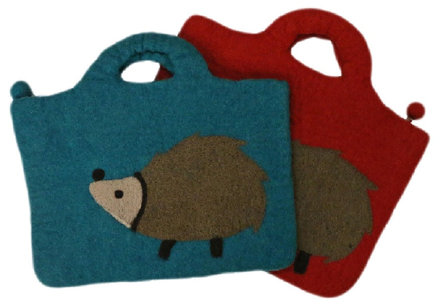 Hedgehog Fleted Tablet Case with linning and zipper form Wonderland