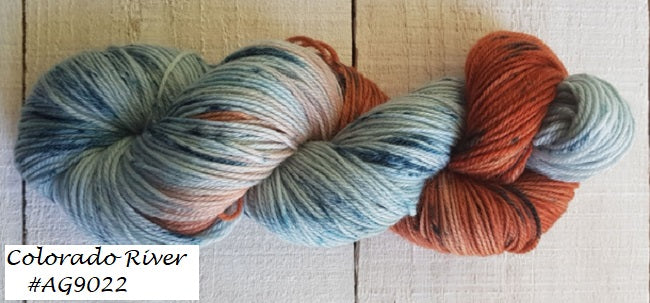 Alegria Grande Yarn a hand painted yarn from Maons dol Uruguay.