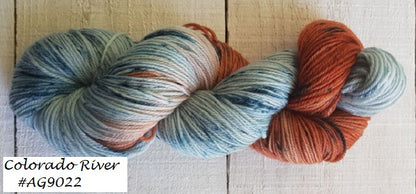 Alegria Grande Yarn a hand painted yarn from Maons dol Uruguay.