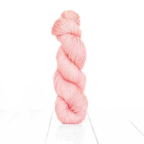 Harvest Worsted Yarn from Urth Yarns. An extra fine Merino plied yarn in solid colors.