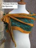Pfeilraupe Shawl by Alpi Alpenrose. A knit pattern for Nuble Yarn from Aracunia