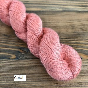 Reywa Fivers Bloom Yarn in Coral.