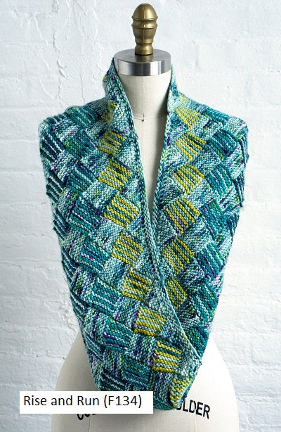 Rise and Run Cowl knitted in Manos Del Uruguay Alegria Grande.